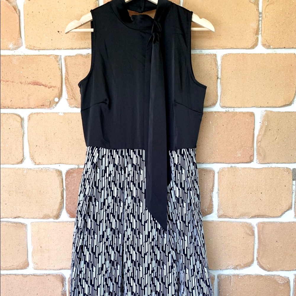 Closet London Collared Skater Dress In Black & White - Size 12 - Picture 1 of 4